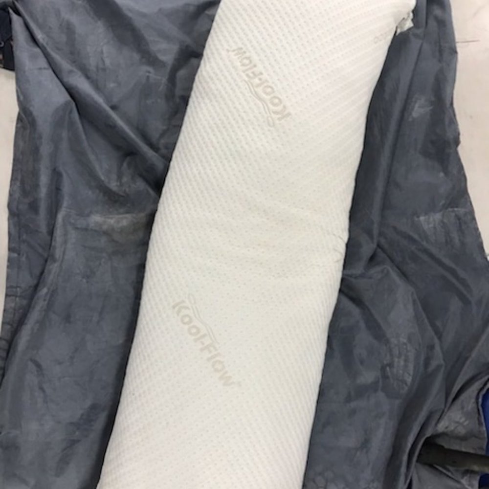 Snuggle-Pedic Long Body Pillow & Cuddledown Pillowcase - Picture 2 of 5